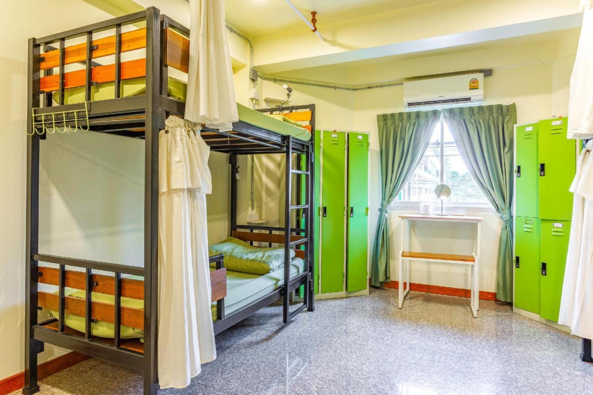 Oyo 928 Leaf Hostel Чиангмай Экстерьер фото